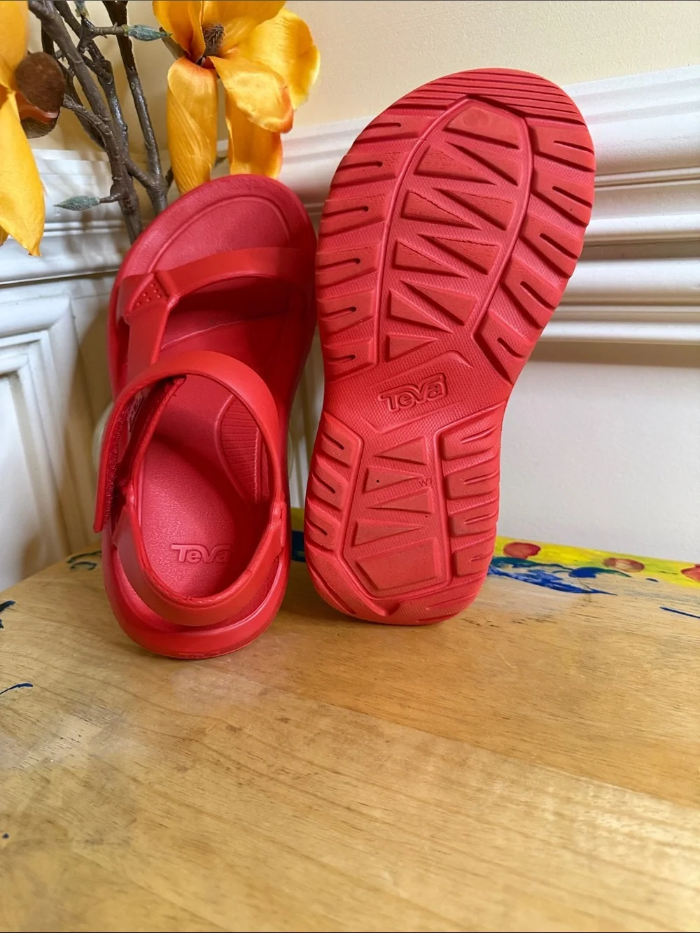 Teva Women’s Hurricane Drift Sandal - Fiery Red - Size 7 - Picture 7 of 8